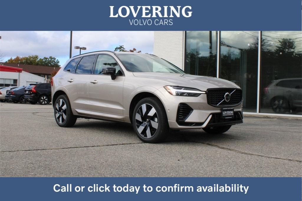 new 2025 Volvo XC60 Plug-In Hybrid car