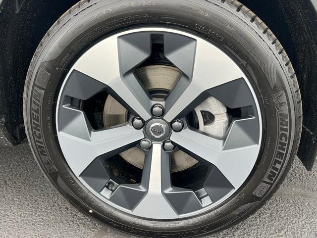 new 2026 Volvo XC40 car, priced at $50,150