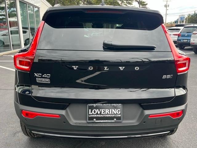 new 2026 Volvo XC40 car, priced at $50,150