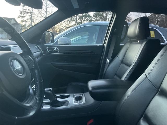 used 2020 Jeep Grand Cherokee car, priced at $19,814