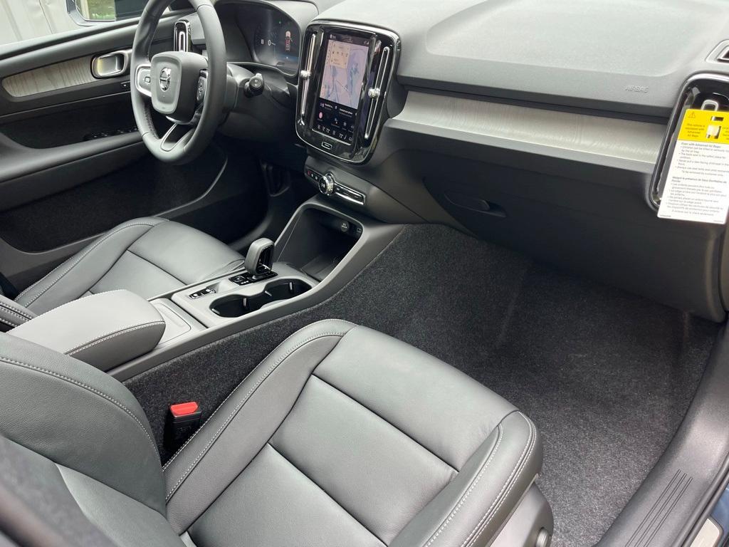 new 2026 Volvo XC40 car, priced at $48,000