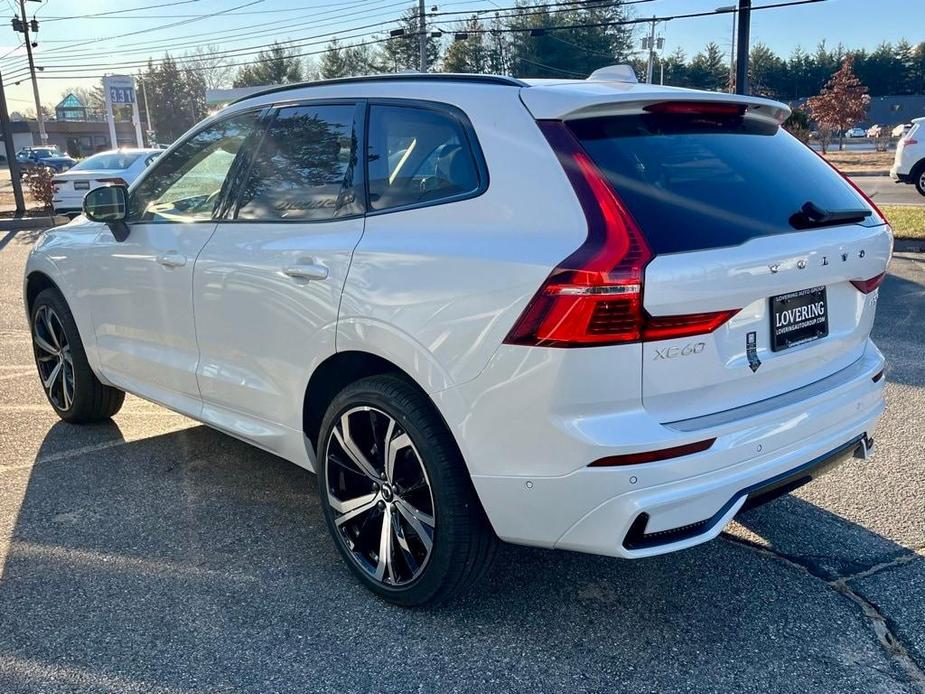 new 2025 Volvo XC60 car