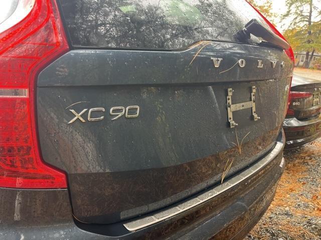 used 2023 Volvo XC90 car, priced at $39,707
