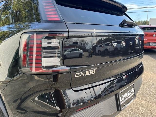 new 2025 Volvo EX30 car