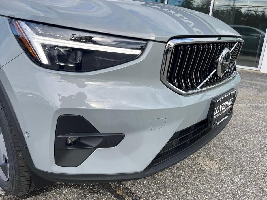 new 2025 Volvo XC40 car