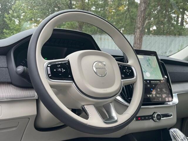 new 2026 Volvo XC90 car, priced at $75,155