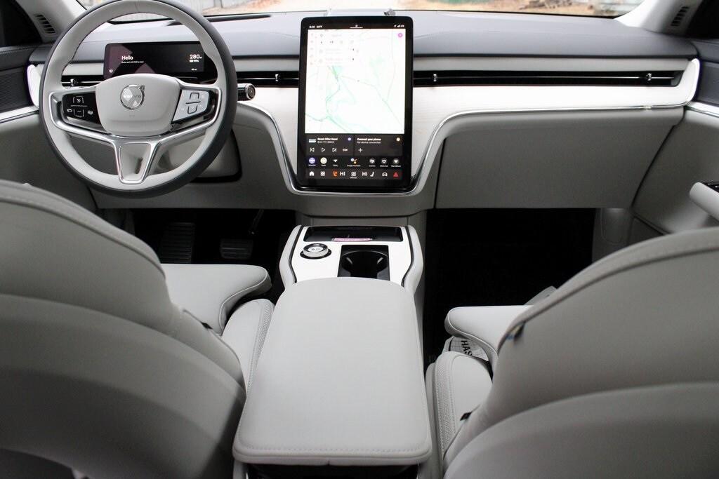 new 2025 Volvo EX90 car, priced at $79,646