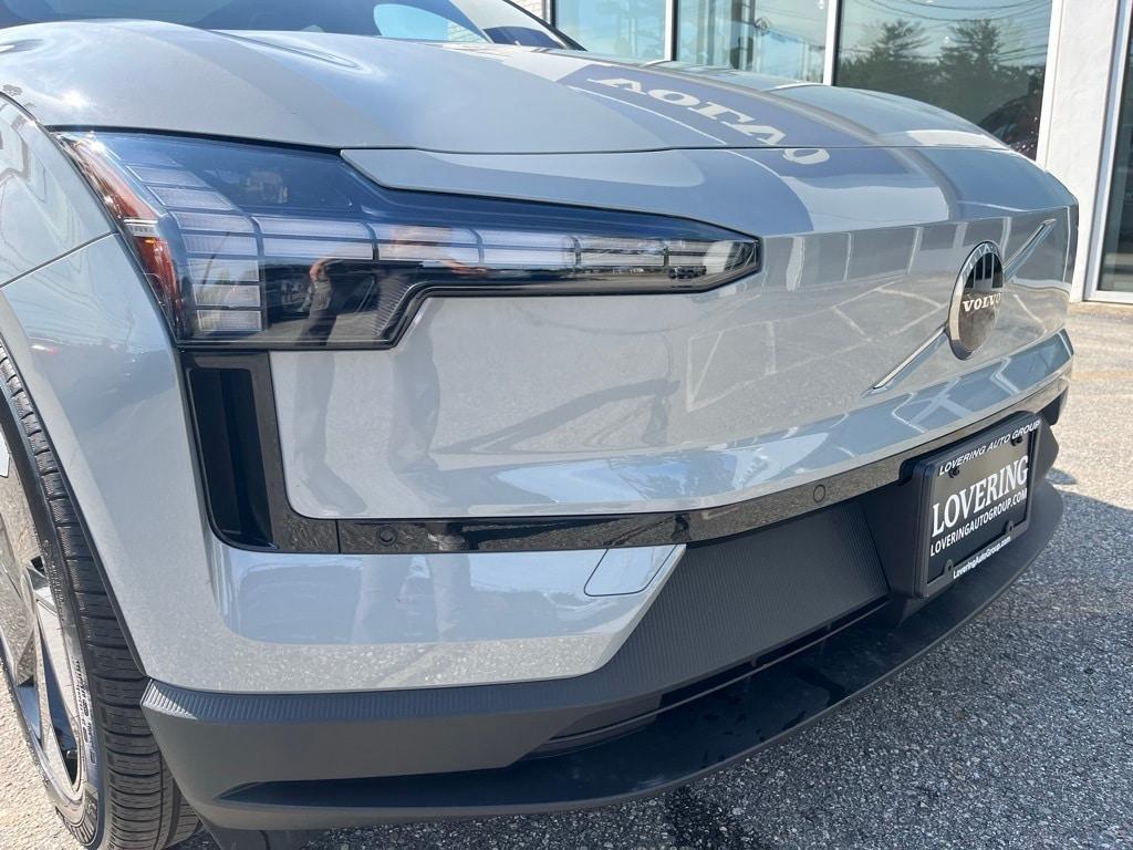 new 2025 Volvo EX30 car