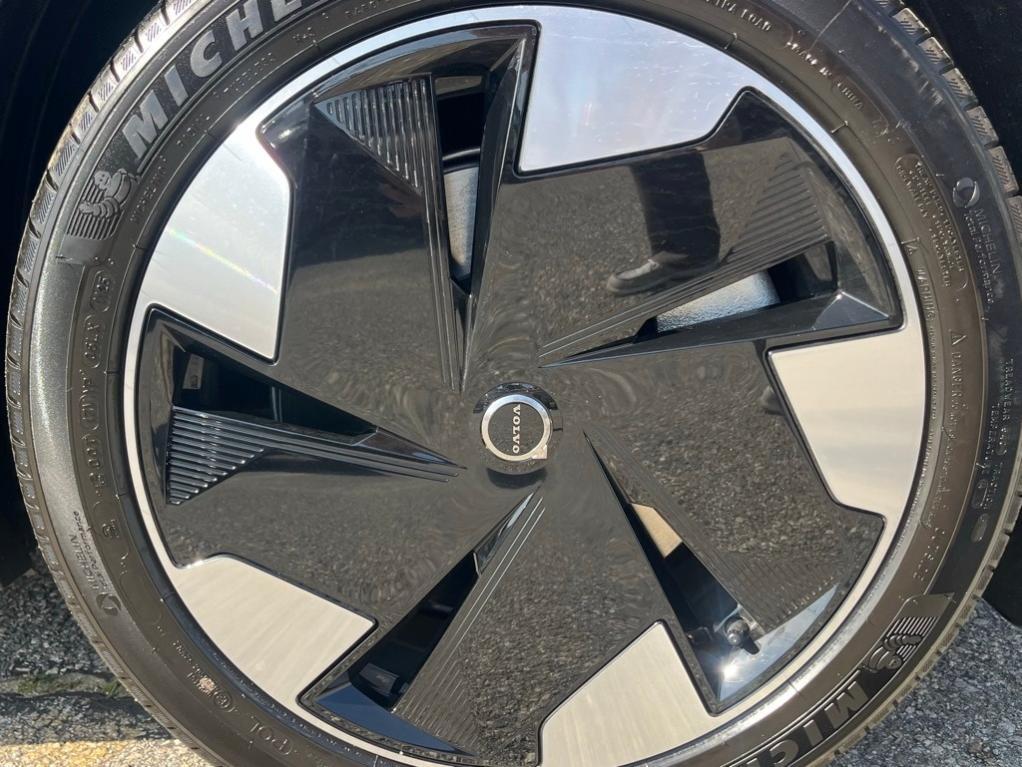 new 2025 Volvo EX30 car