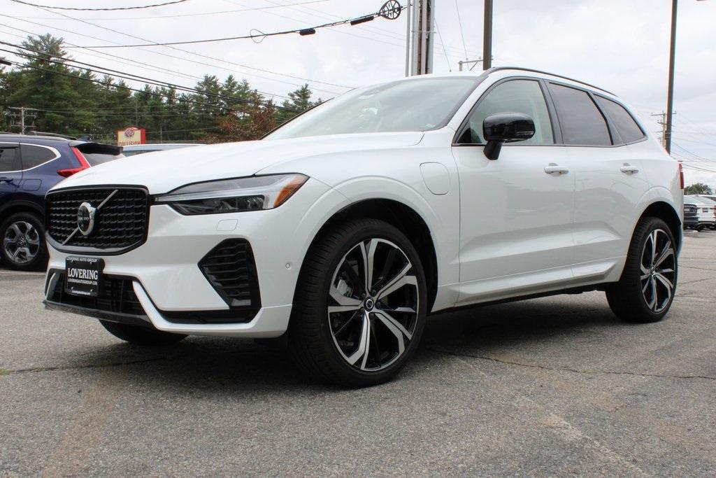 new 2025 Volvo XC60 car, priced at $71,485