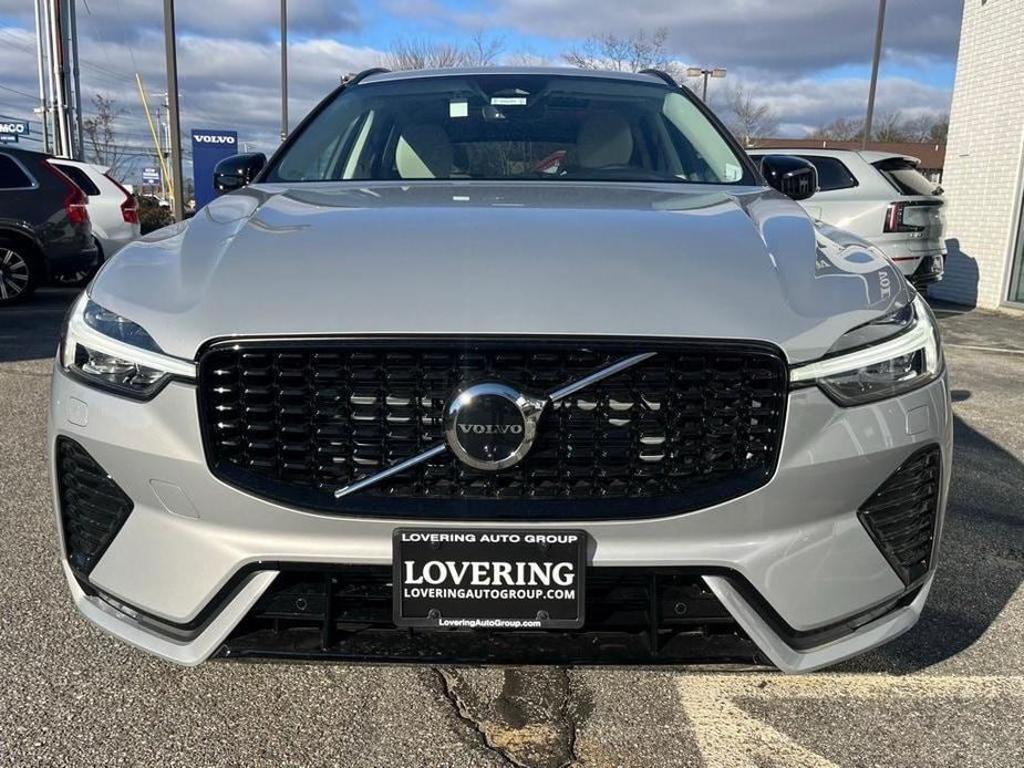 new 2025 Volvo XC60 car