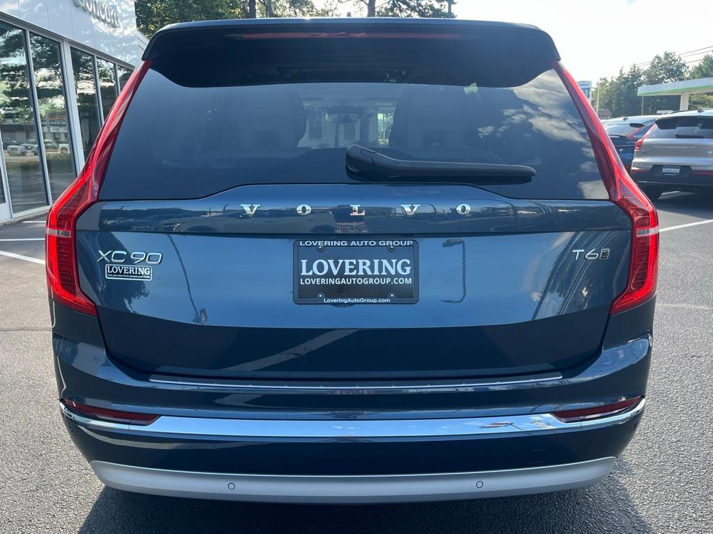 used 2022 Volvo XC90 car, priced at $44,583