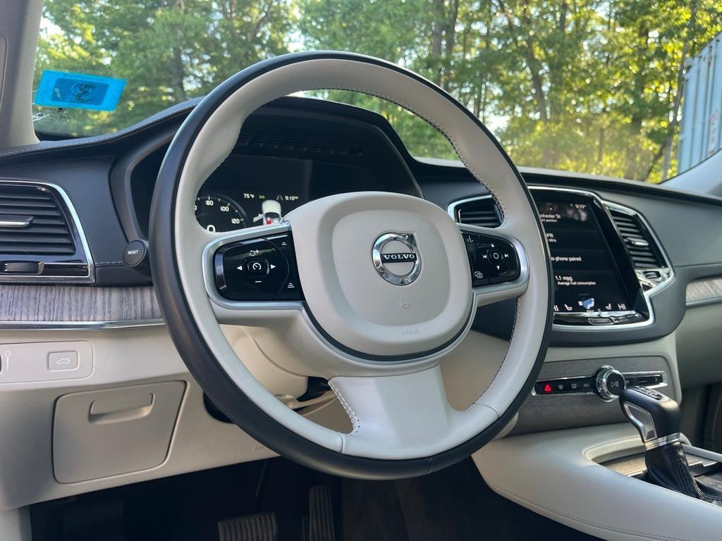 used 2022 Volvo XC90 car, priced at $44,583
