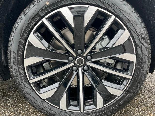 new 2025 Volvo XC90 car