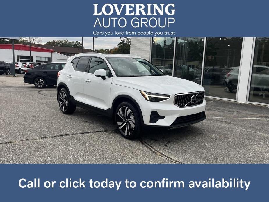 new 2024 Volvo XC40 car, priced at $49,805