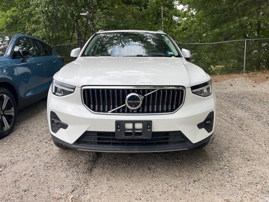 used 2024 Volvo XC40 car, priced at $34,187