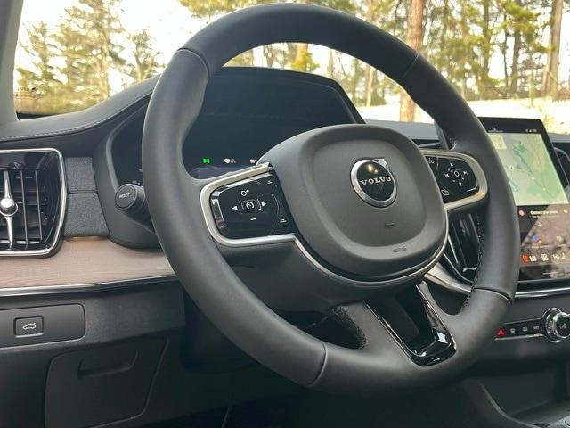new 2025 Volvo XC90 car