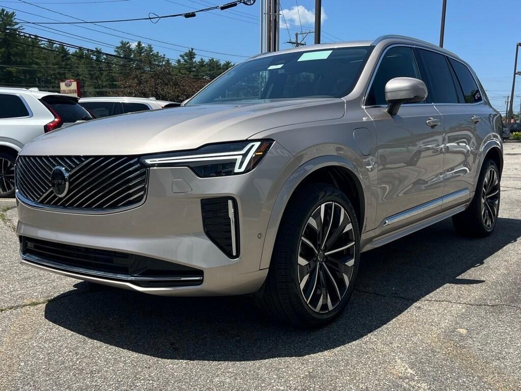 new 2025 Volvo XC90 Plug-In Hybrid car, priced at $76,529