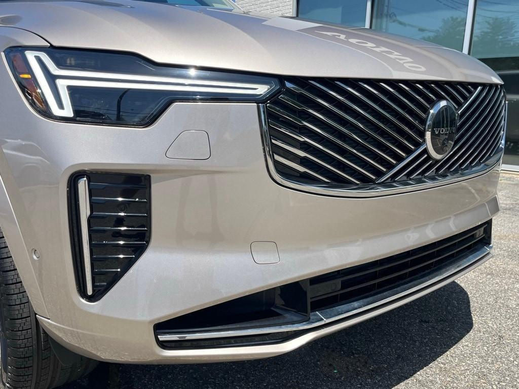 new 2025 Volvo XC90 Plug-In Hybrid car, priced at $76,529