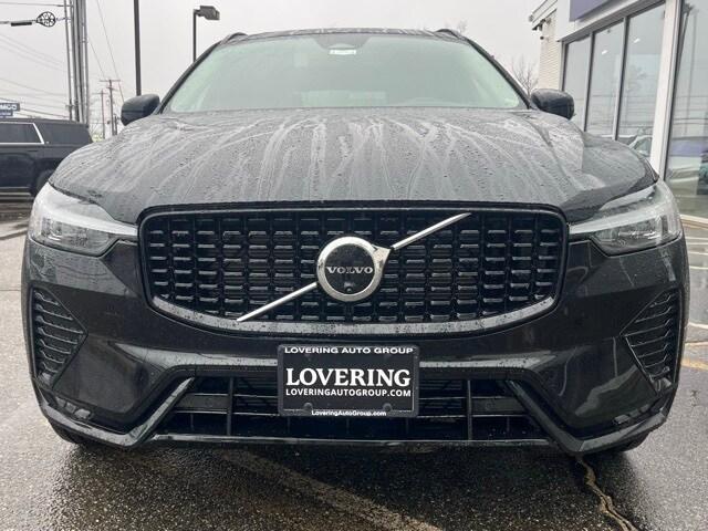 new 2025 Volvo XC60 car, priced at $54,585
