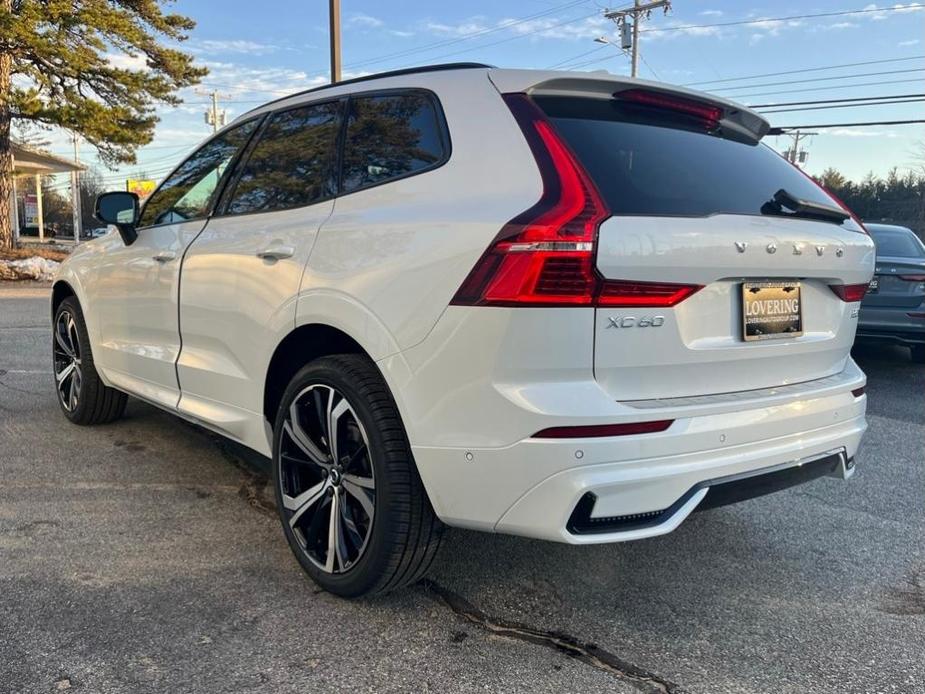 new 2025 Volvo XC60 car