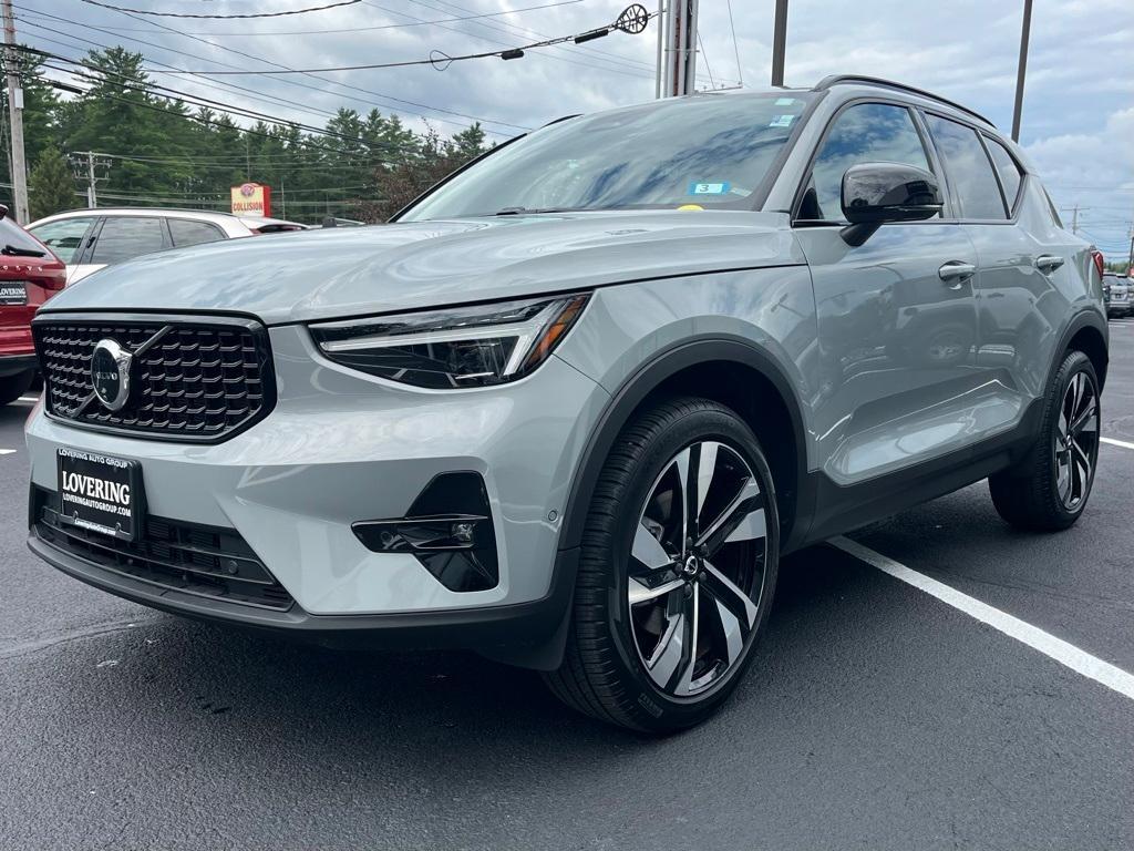 used 2024 Volvo XC40 car, priced at $43,423