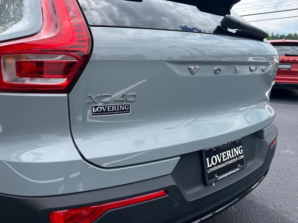 used 2024 Volvo XC40 car, priced at $43,423