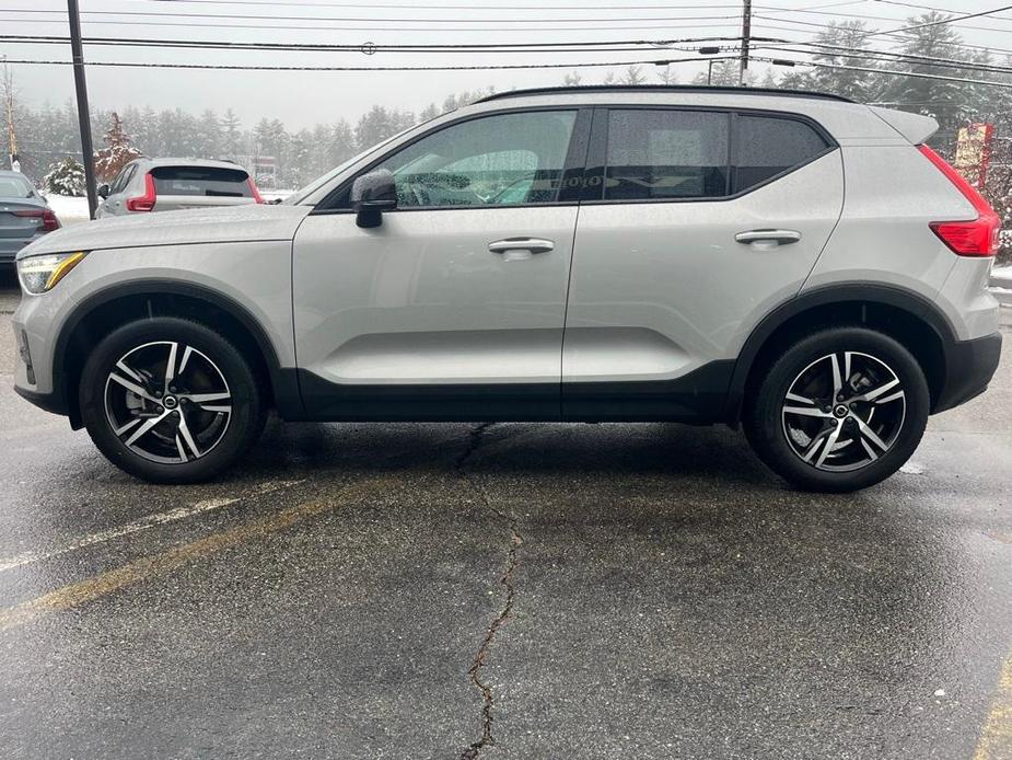 used 2024 Volvo XC40 car, priced at $32,302