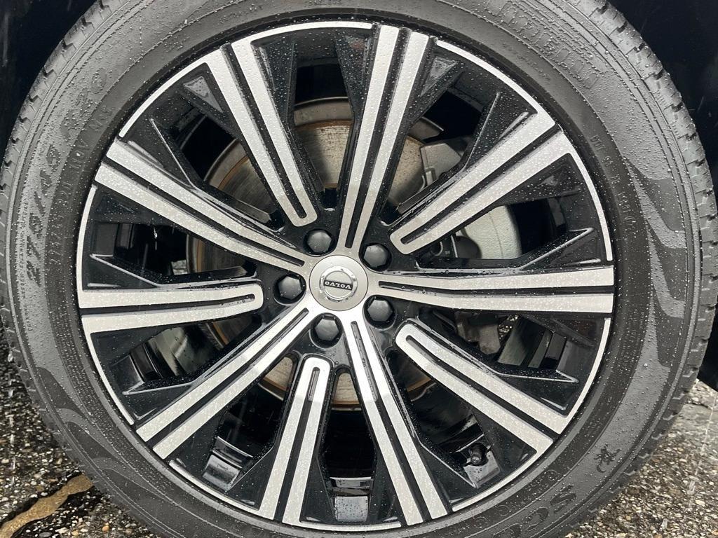 used 2024 Volvo XC90 car, priced at $53,988
