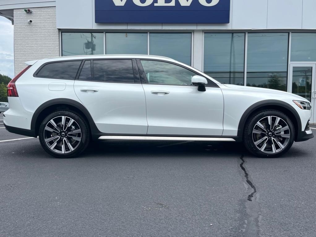 new 2026 Volvo V60 Cross Country car, priced at $62,145