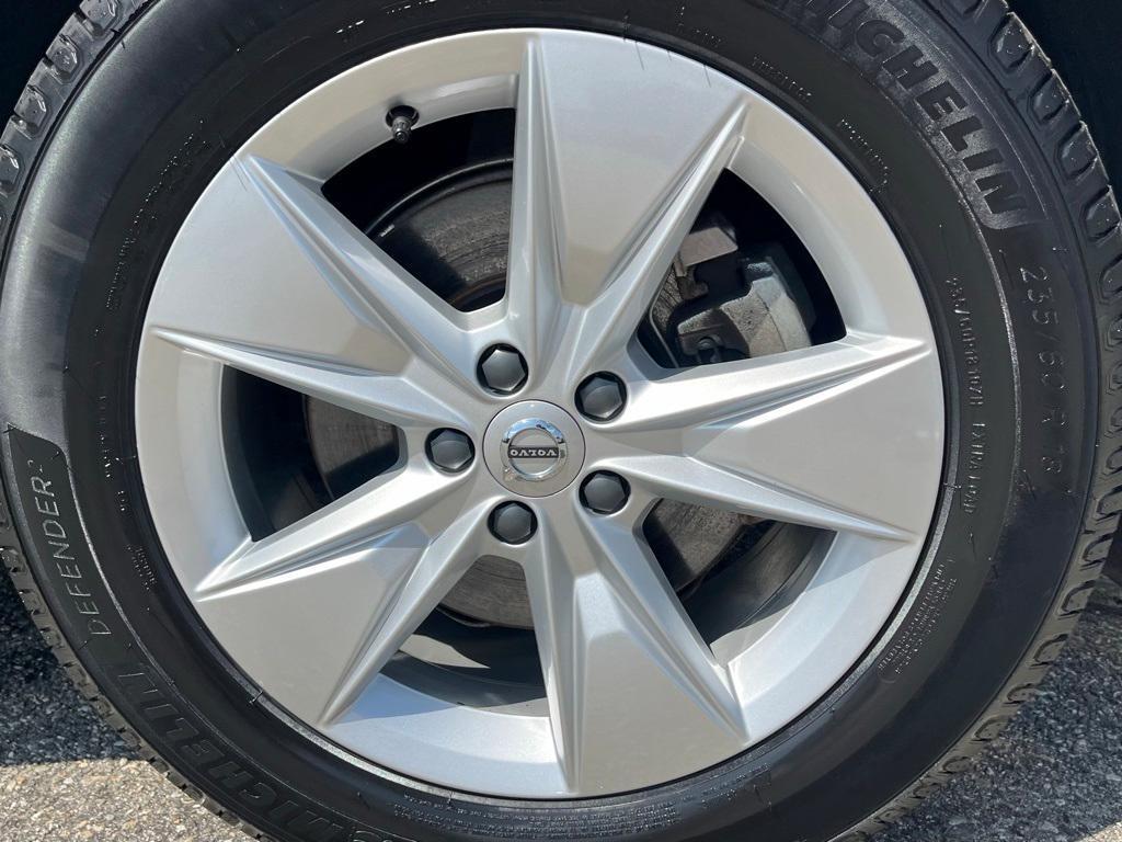 used 2022 Volvo XC60 car, priced at $35,988