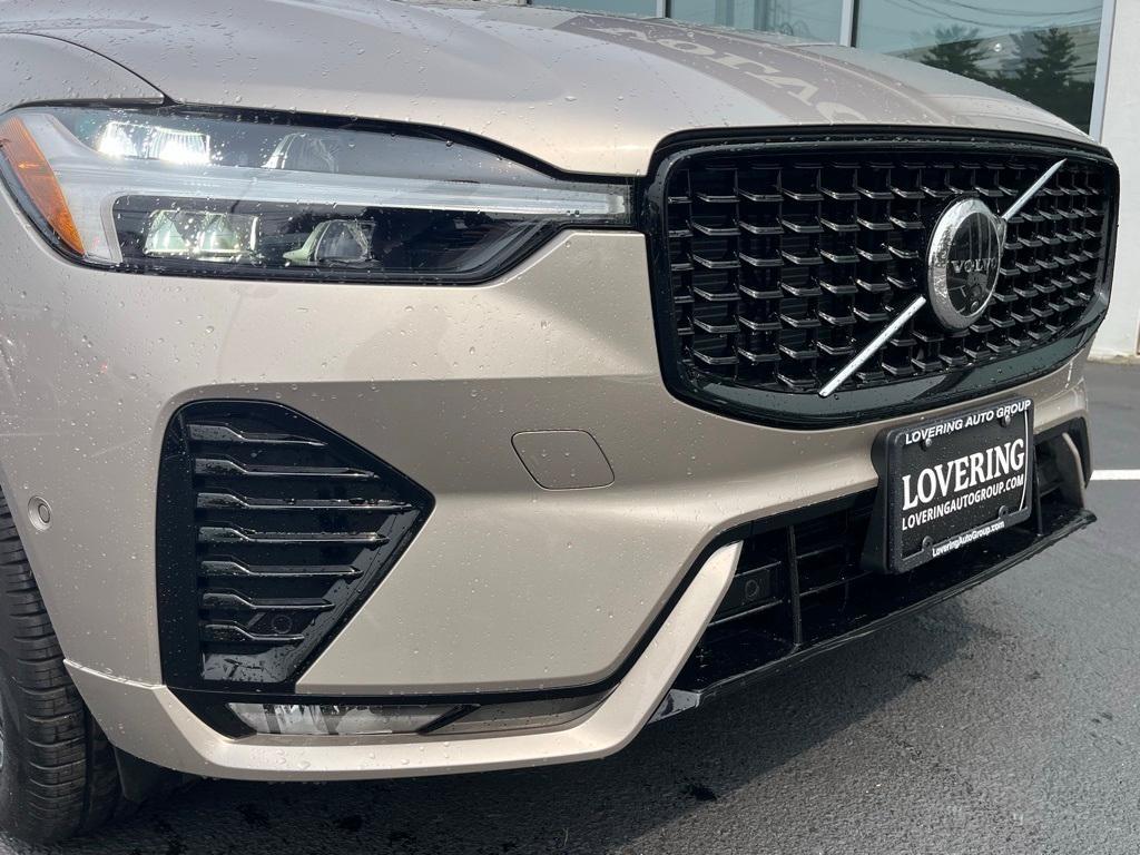 used 2025 Volvo XC60 car, priced at $43,542