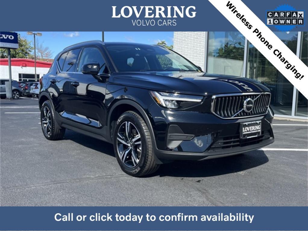 used 2025 Volvo XC40 car, priced at $35,308