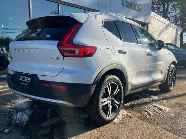 used 2024 Volvo XC40 car, priced at $32,819