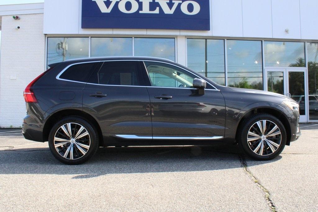 used 2022 Volvo XC60 car, priced at $39,987