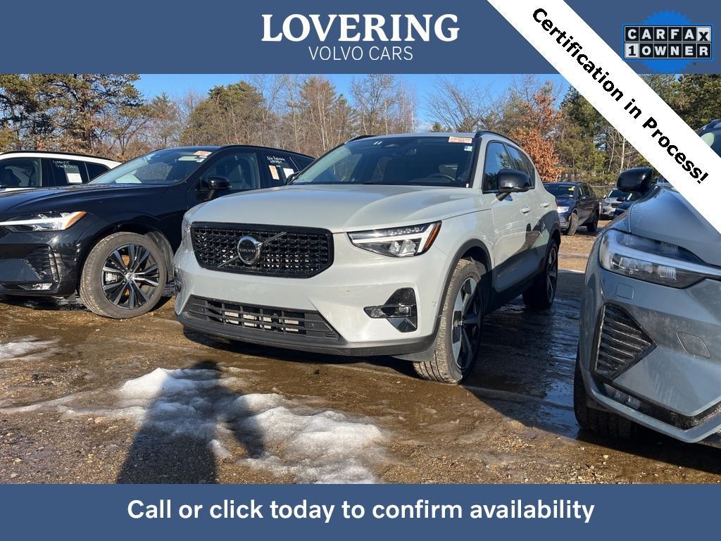 used 2024 Volvo XC40 car, priced at $35,827