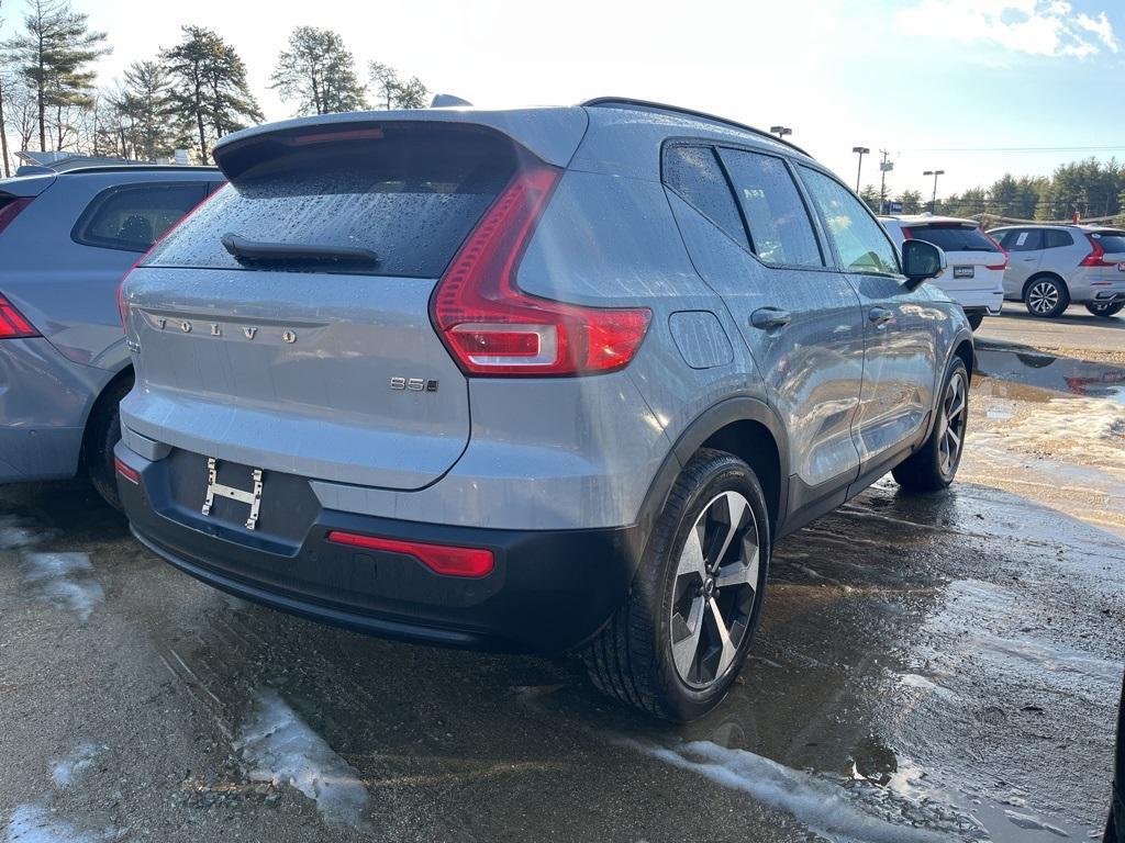 used 2024 Volvo XC40 car, priced at $35,827