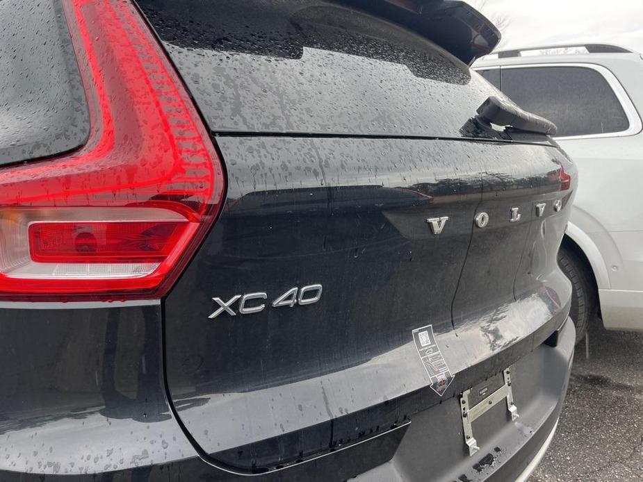 used 2024 Volvo XC40 car, priced at $46,101