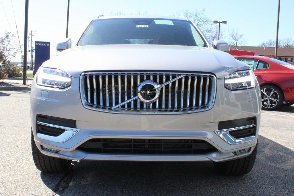 new 2024 Volvo XC90 car, priced at $75,070