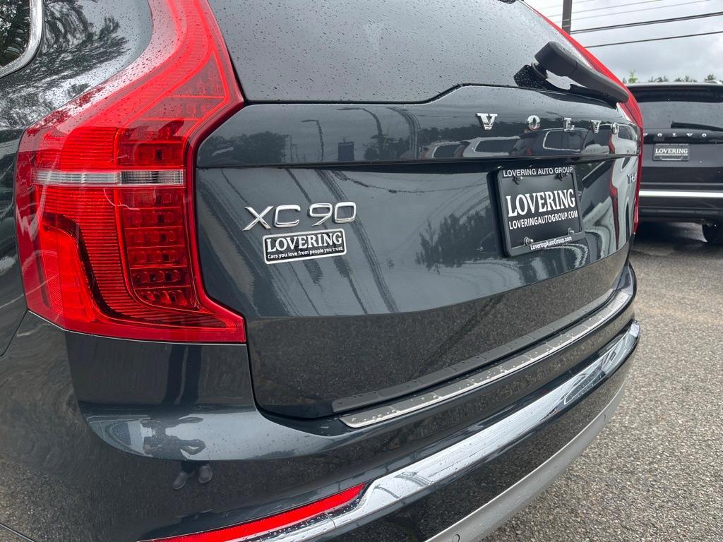 used 2022 Volvo XC90 car, priced at $44,584