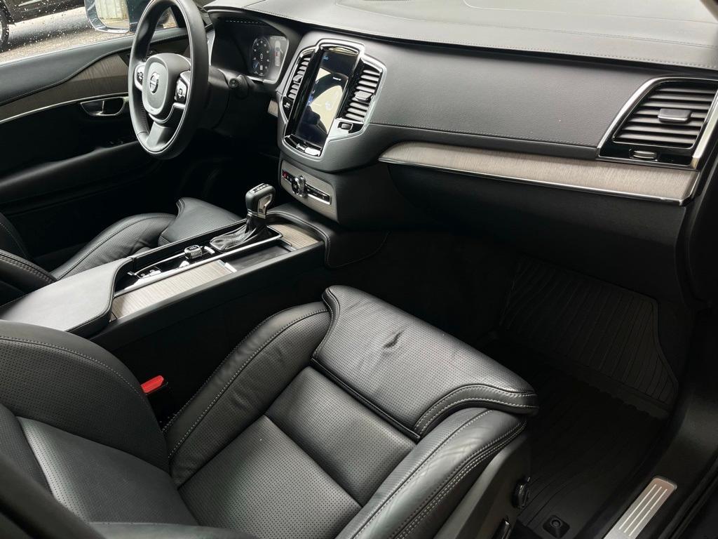 used 2022 Volvo XC90 car, priced at $44,584