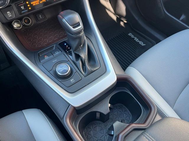 used 2020 Toyota RAV4 Hybrid car, priced at $28,777