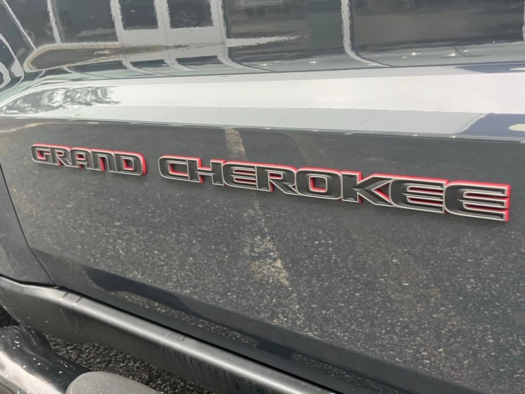 used 2018 Jeep Grand Cherokee car, priced at $26,477
