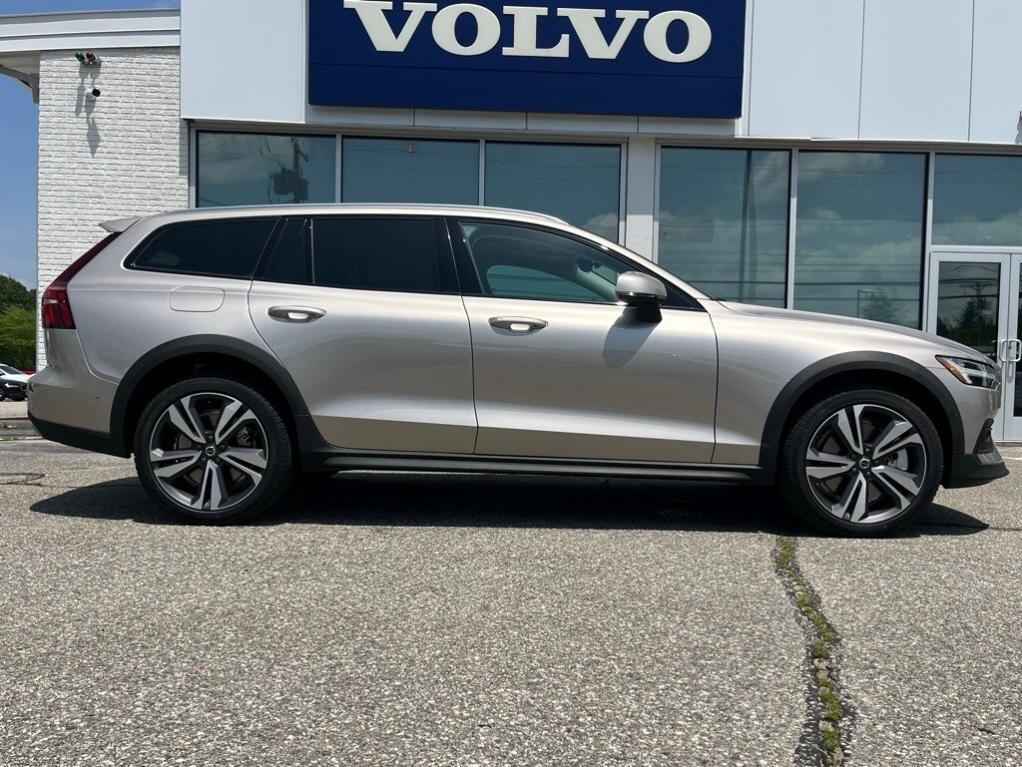 new 2026 Volvo V60 Cross Country car, priced at $57,450