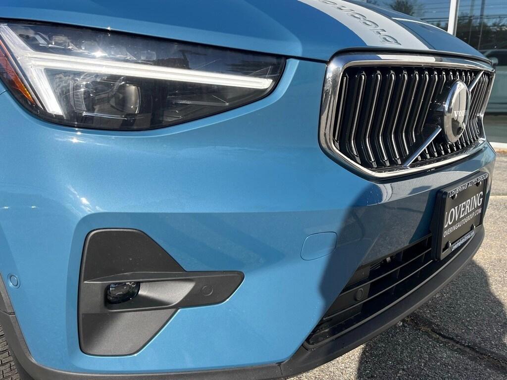 new 2025 Volvo XC40 car, priced at $48,740