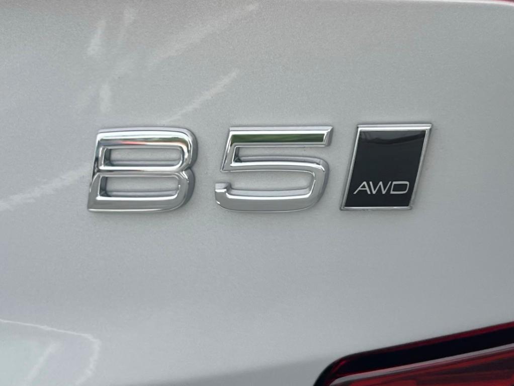 used 2024 Volvo S60 car, priced at $37,988