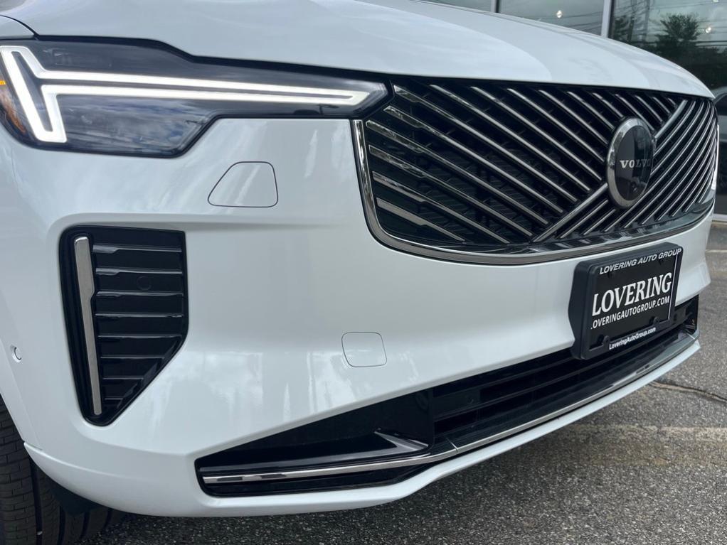 new 2025 Volvo XC90 car, priced at $67,595