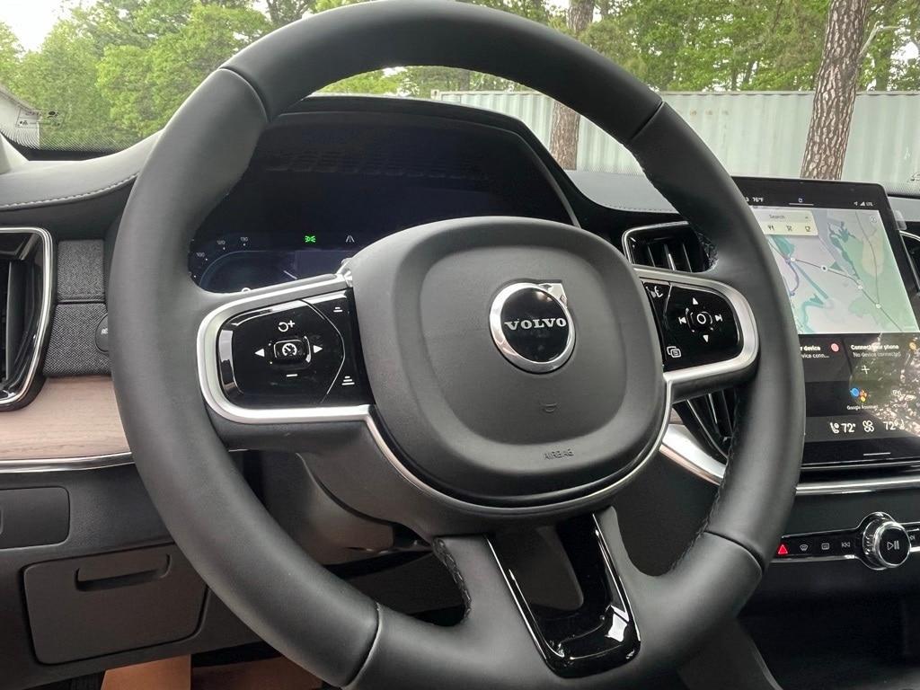 new 2025 Volvo XC90 car, priced at $67,595