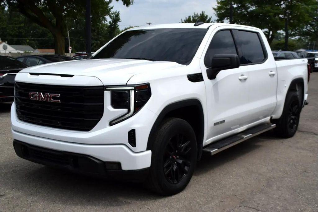 used 2022 GMC Sierra 1500 car, priced at $28,995