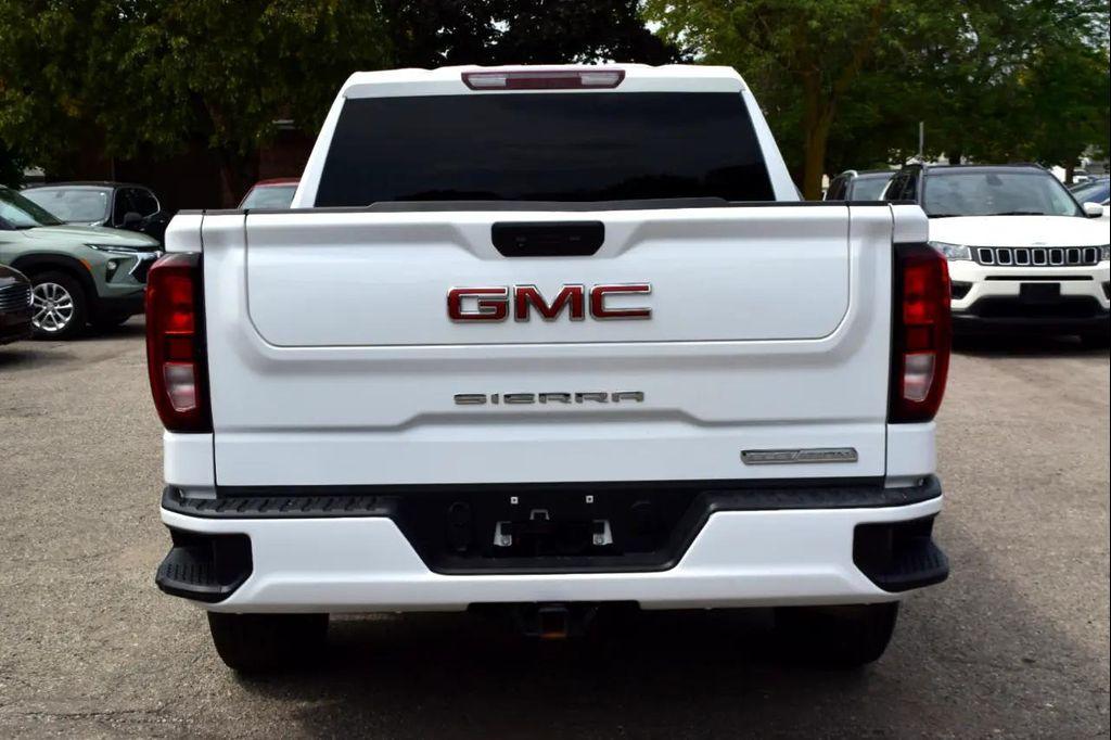 used 2022 GMC Sierra 1500 car, priced at $28,995